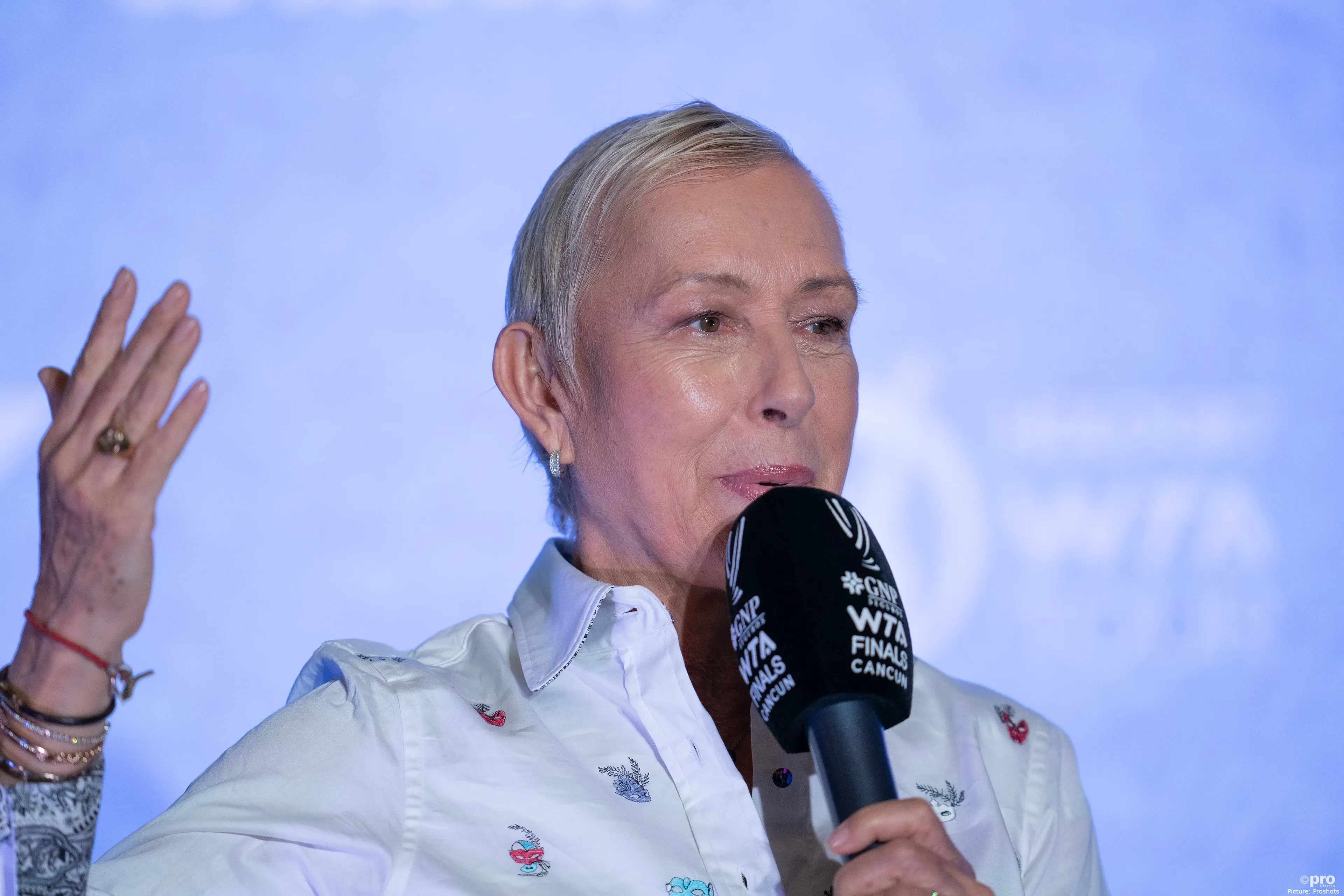 "Literally a pain in the neck" Martina Navratilova opens up about